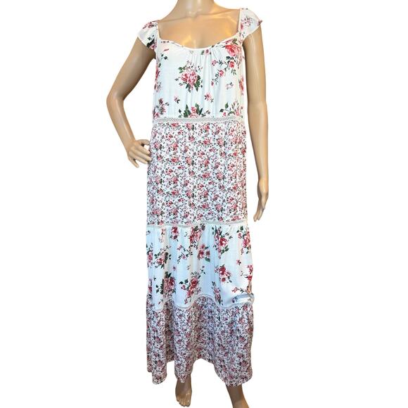 By the River Anthropologie NWT SZ Small
Rose Tiered Maxi Dress Cottagecore BOHO - Picture 9 of 16